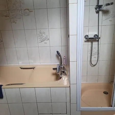 Apartment Le Castel - Comme A La Maison - *